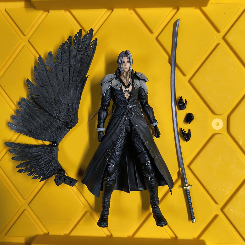 SQUARE ENIX FFVII- SEPHIROTH (INCOMPLETE) (PRE-OWNED)