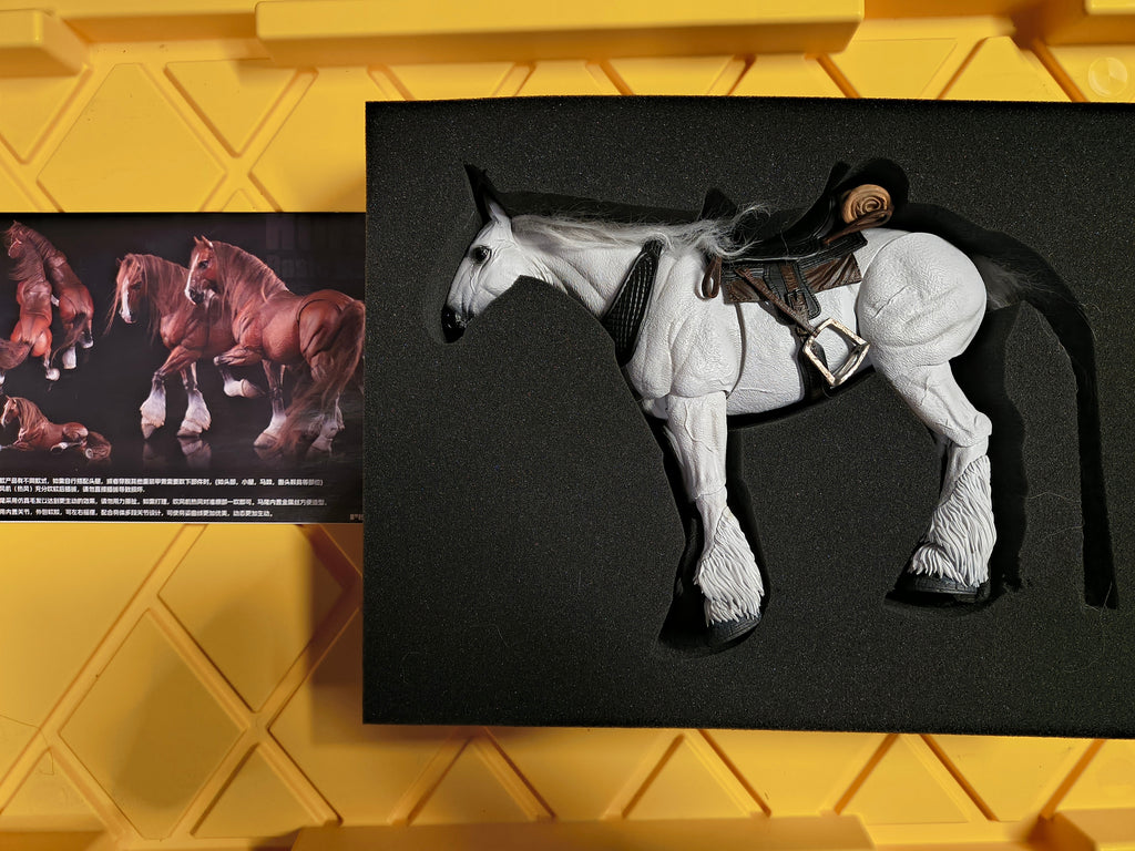 FISH TOYS- HORSE FEATHERED FEET FIGURE (WHITE) (PRE-OWNED)