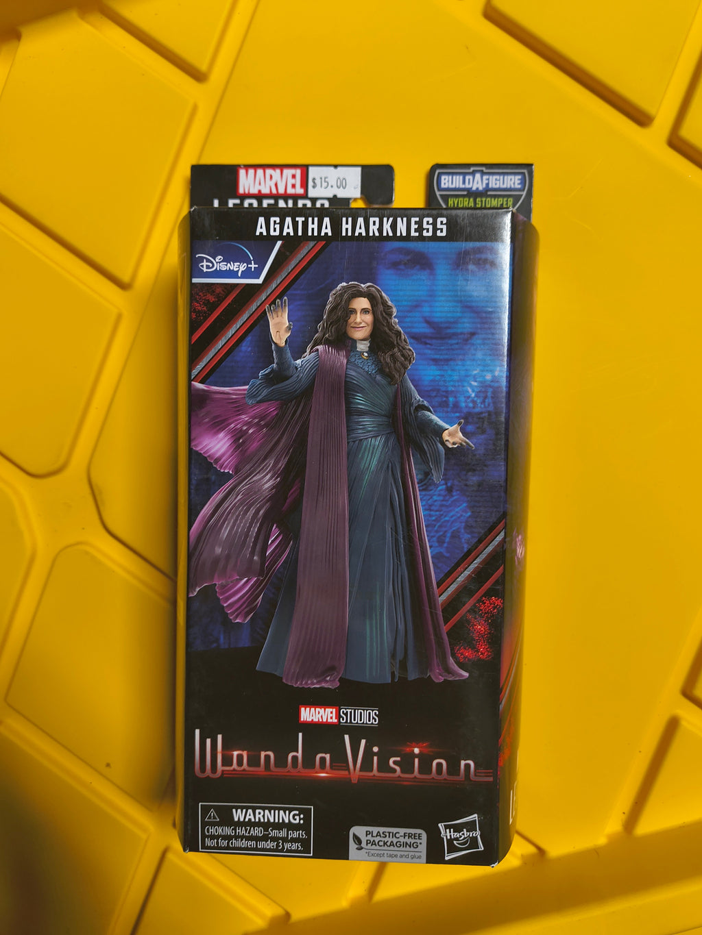 MARVEL LEGENDS- AGATHA HARKNESS (SEALED)