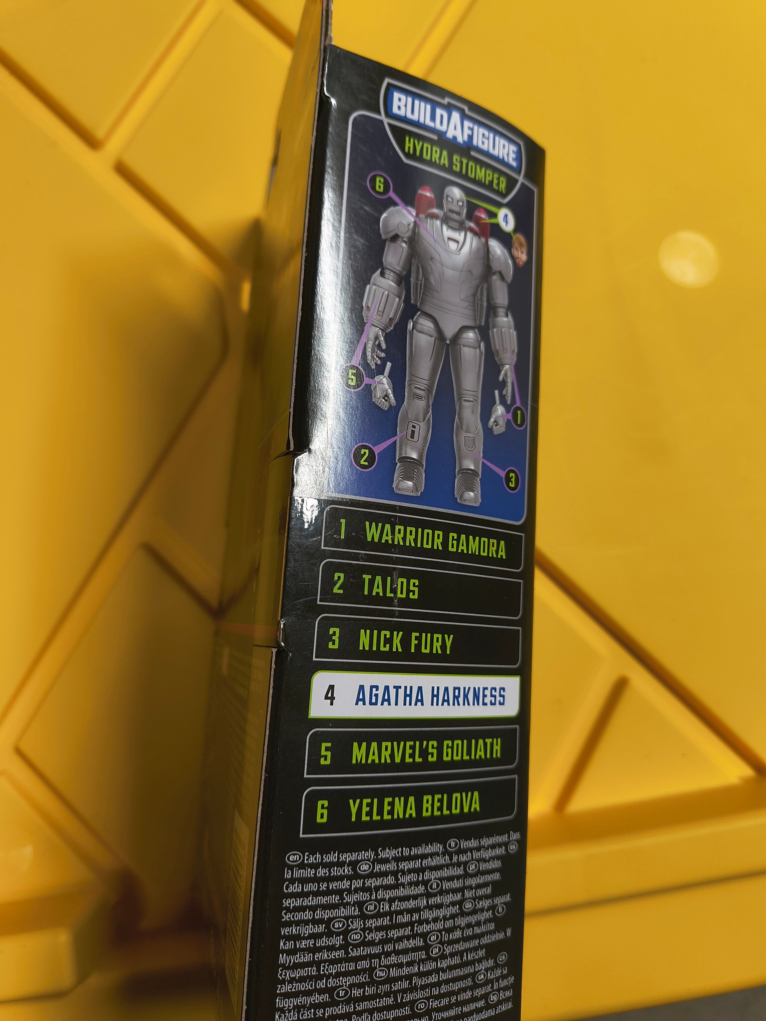 MARVEL LEGENDS- AGATHA HARKNESS (SEALED)