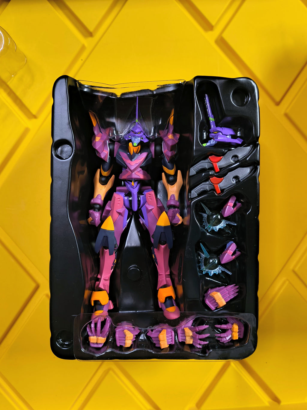 REVOLTECH- EVANGELION EVA- 01 TYPE F (PRE-OWNED)